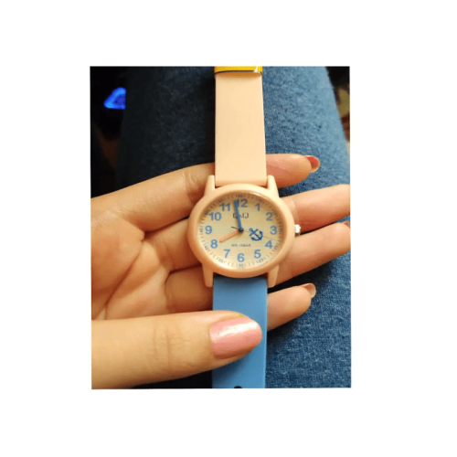 ساعت مچی عقربه ای دخترانه کیو اند کیو مدل VS49J002Y - Image 2