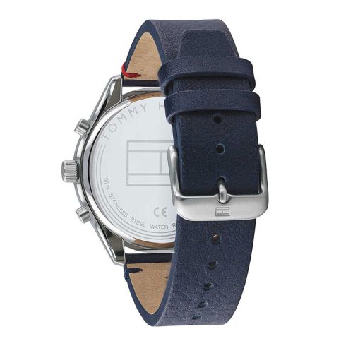 TOM-1791728-03