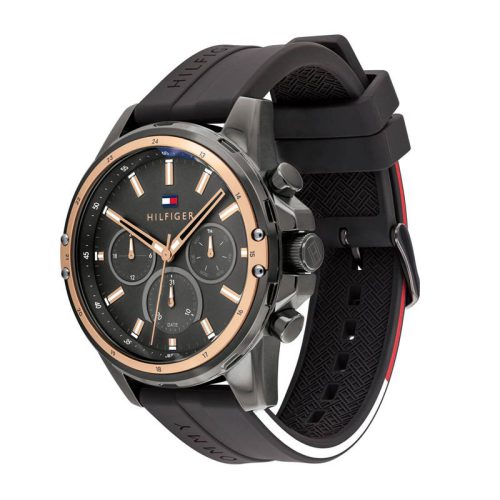 TOM-1791792-02