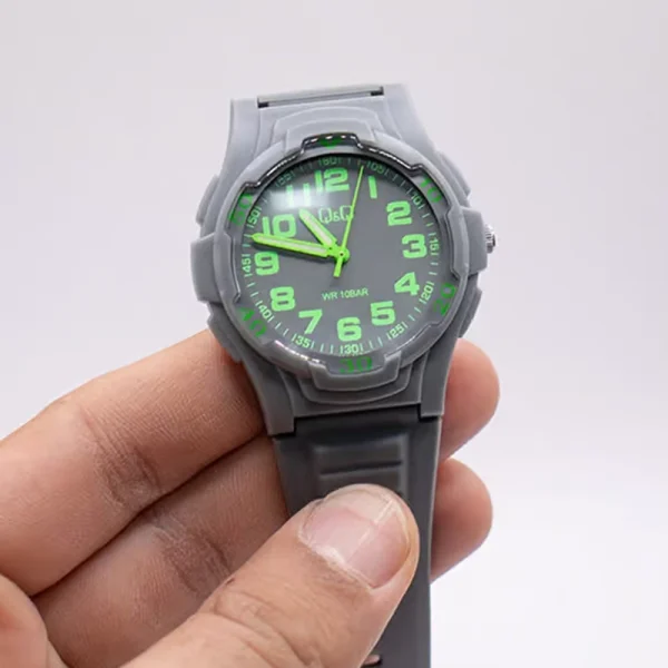 q&q-v31a-006vy-02