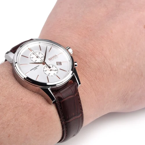 tom-1513280-03