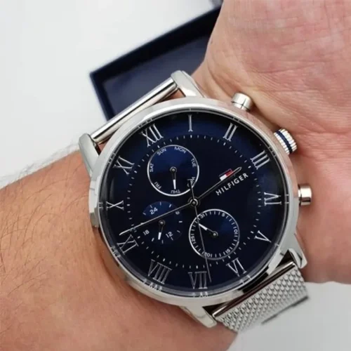 tom-1791398-03