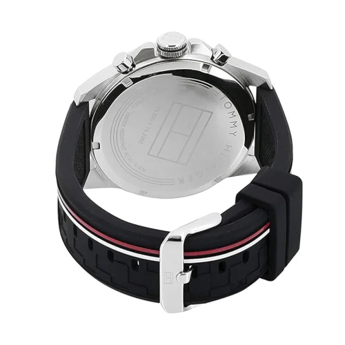 tom-1791473-02