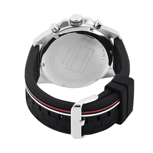 tom-1791473-02