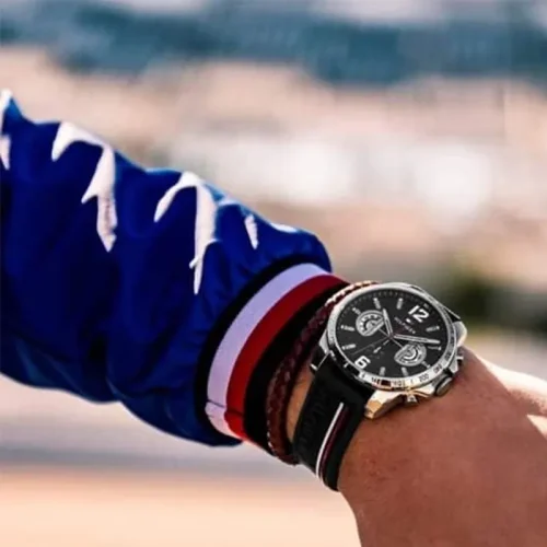 tom-1791473-03