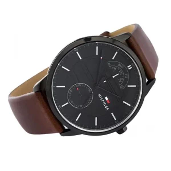 tom-1791604-02