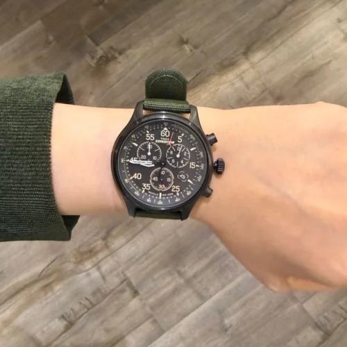 tw4b10300