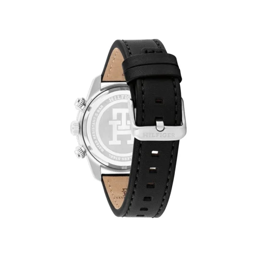 tom-1792162