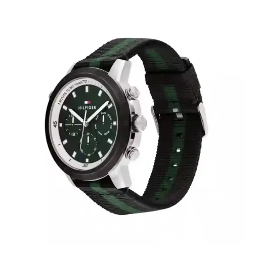 tom-1792107