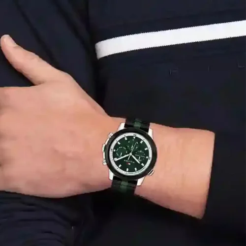 tom-1792107